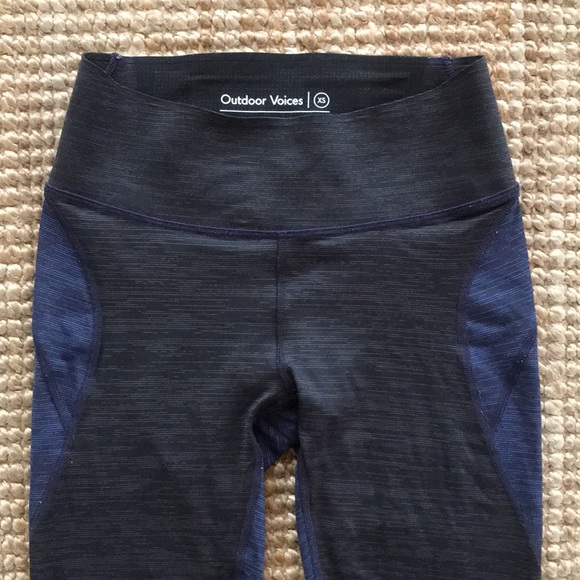 OUTDOOR VOICES LEGGINGS - Picture 2 of 3